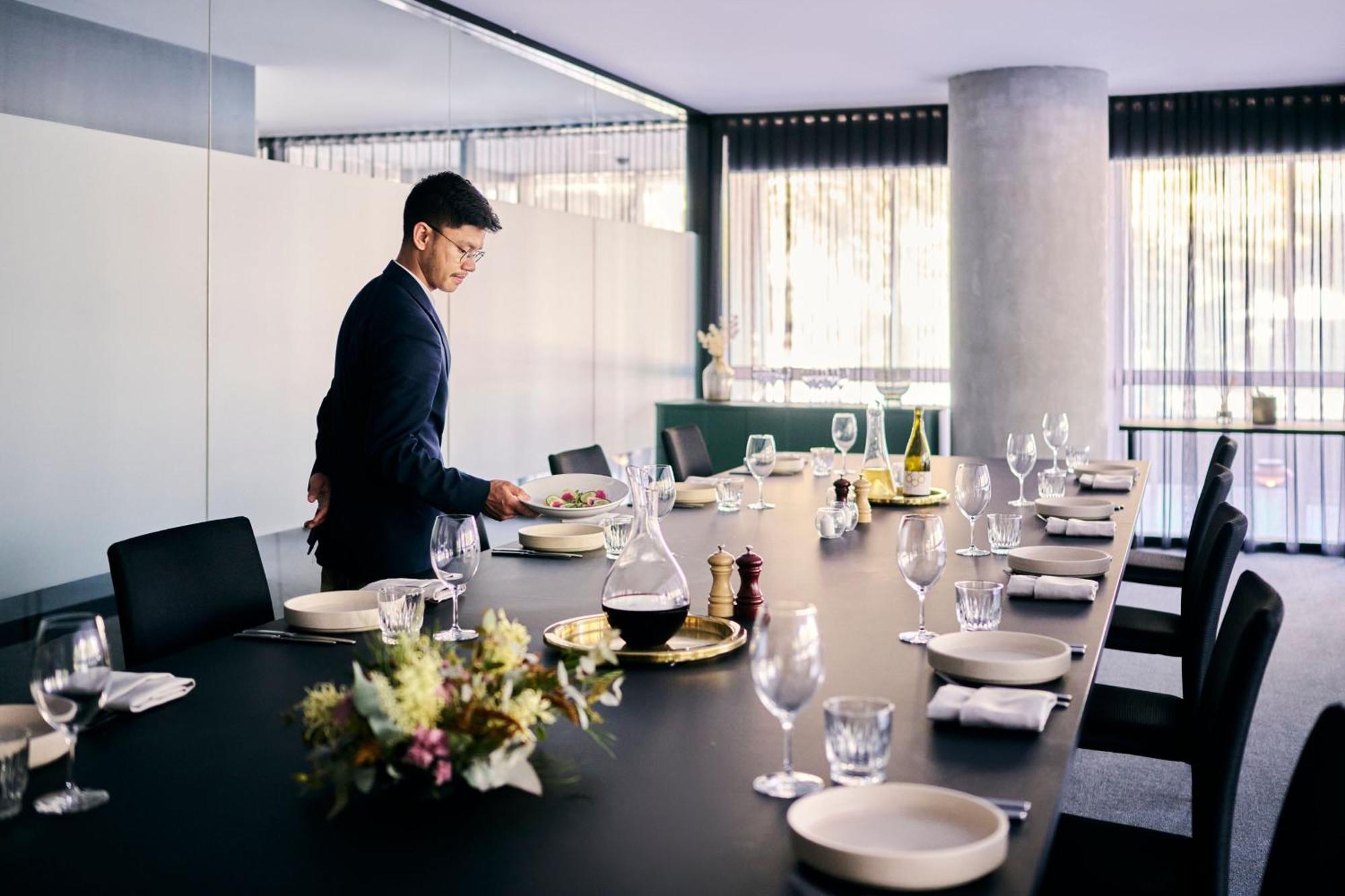 Midnight Hotel, Autograph Collection Canberra Luaran gambar A restaurant in the hotel