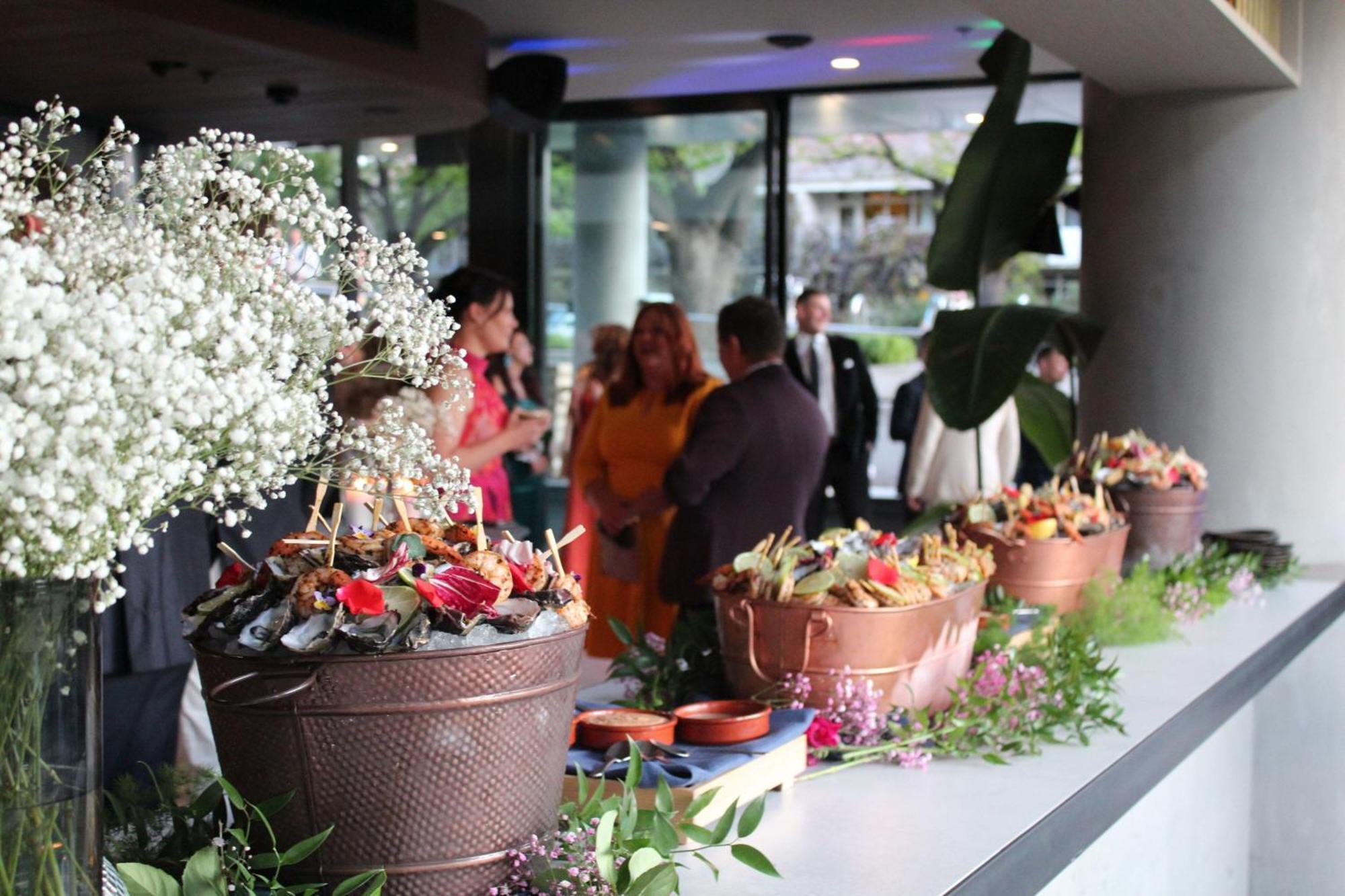 Midnight Hotel, Autograph Collection Canberra Luaran gambar A cocktail party