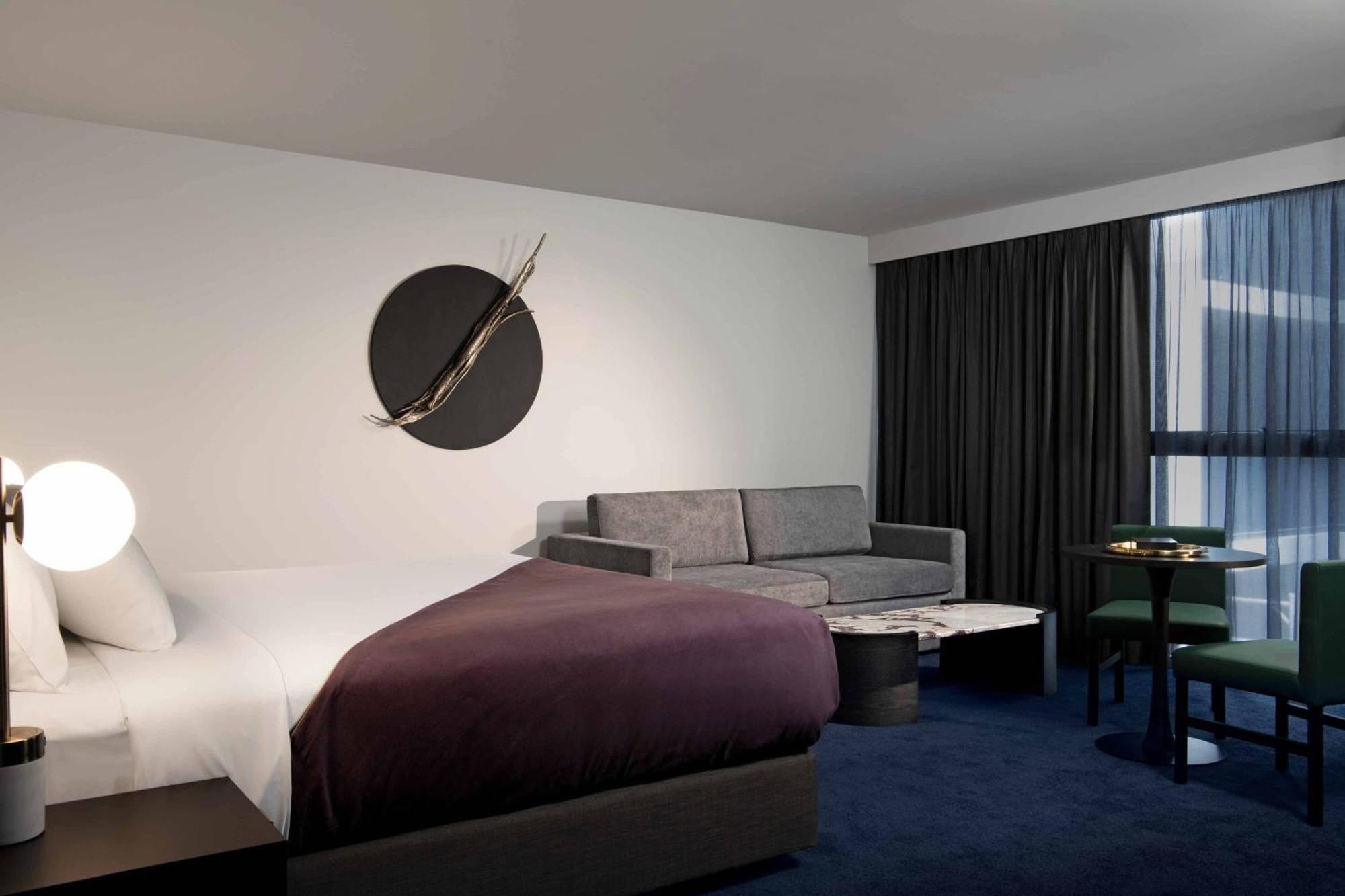 Midnight Hotel, Autograph Collection Canberra Luaran gambar A room at the hotel
