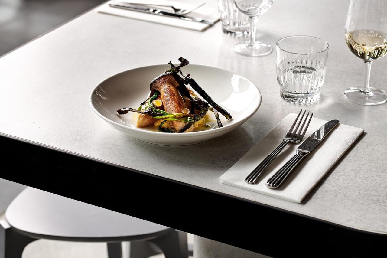Midnight Hotel, Autograph Collection Canberra Luaran gambar A plate of food
